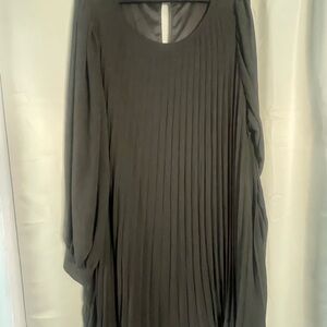 Elegant Black Pleated Dress with Mesh Sleeves - Torrid